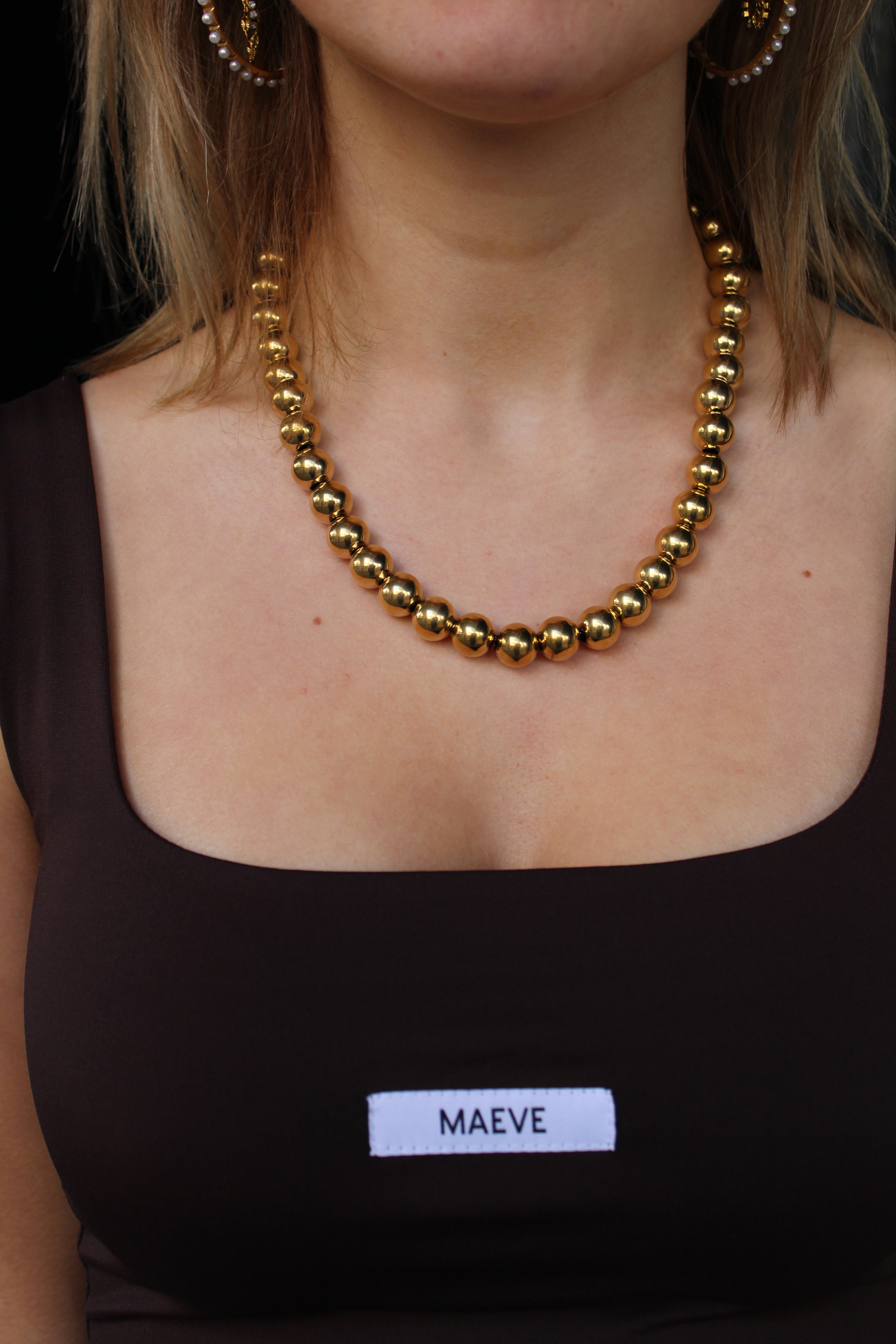 Signature golden necklage