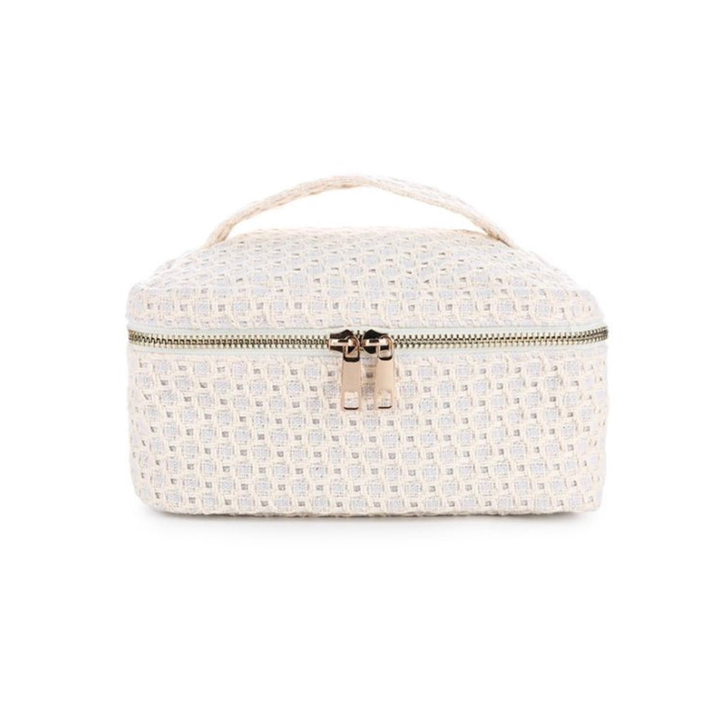 Maeve’s make-up bag