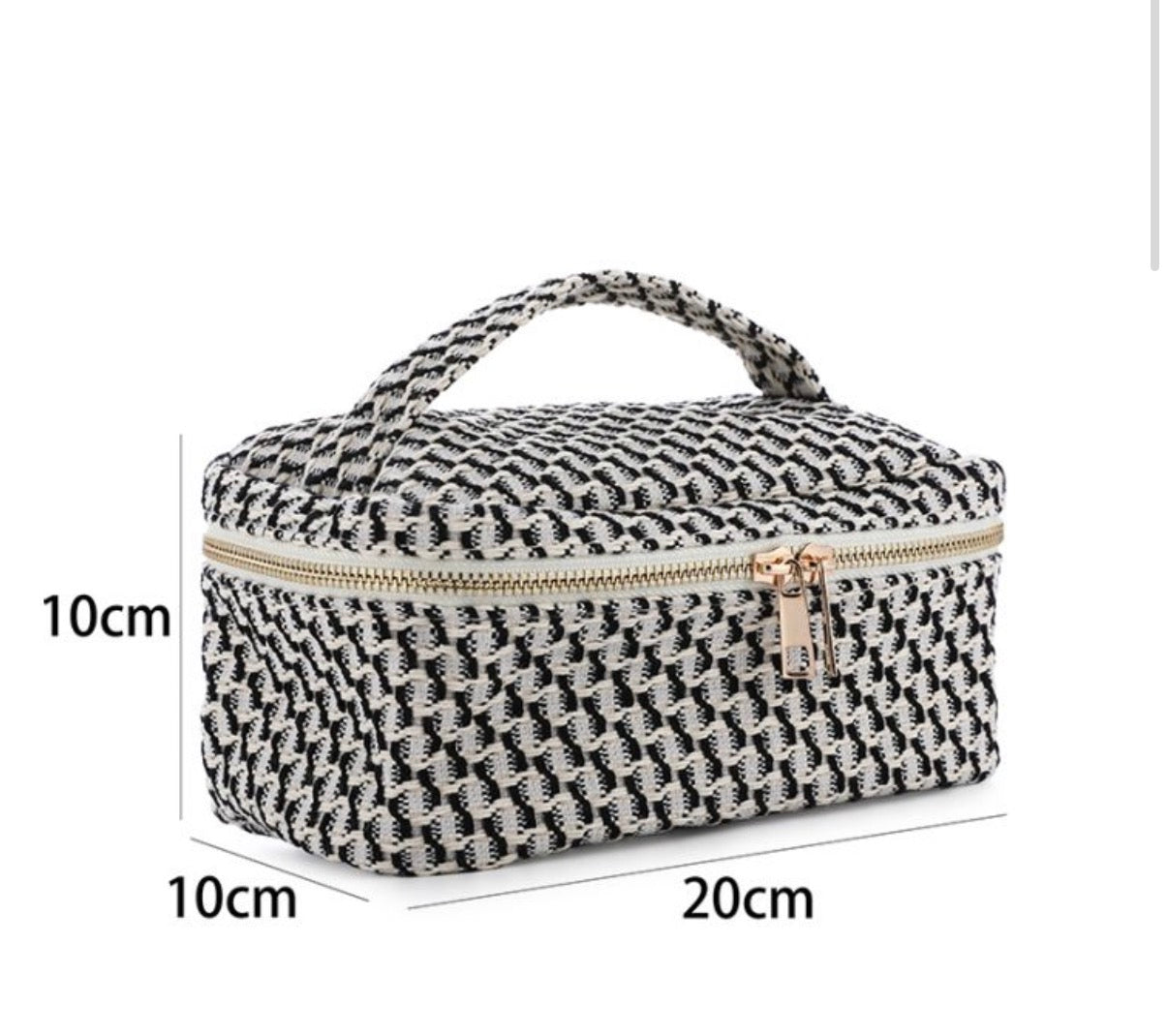 Maeve’s make-up bag